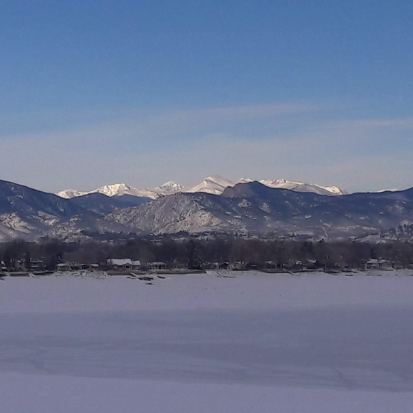 Meet your Posher, Debbie🔆Posh Ambassador🔆 - Picture 4 of 12